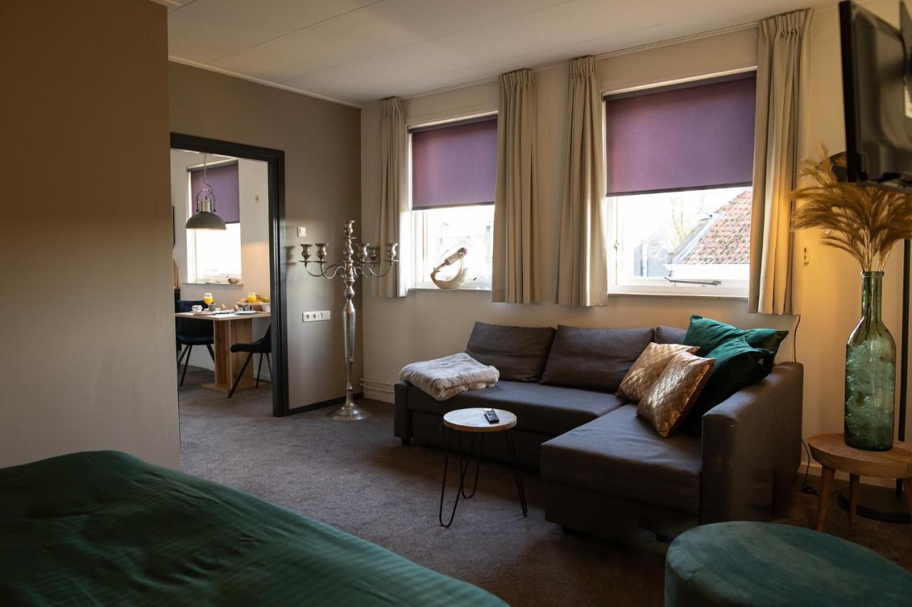 Bed and Breakfast Yep! Slapen Bij De Sluis Blokzijl Exteriér fotografie